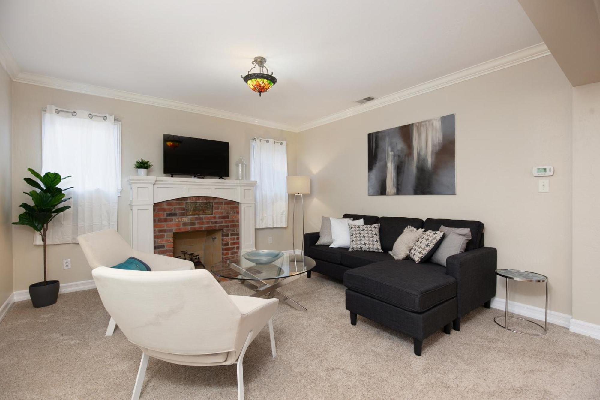 Holiday home Hillcrest 3 Bedroom Charming Private By Shops & Restaurants *