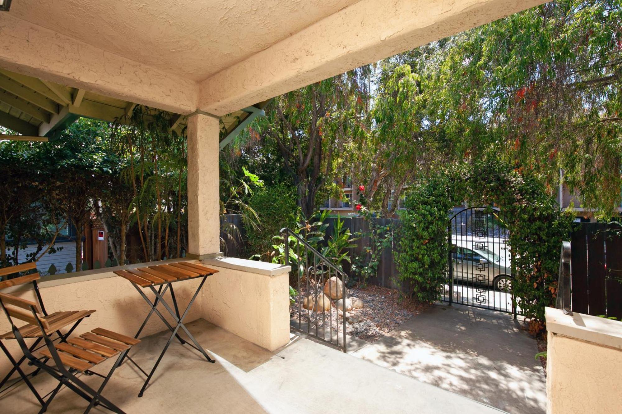 Holiday home Hillcrest 3 Bedroom Charming Private By Shops & Restaurants *